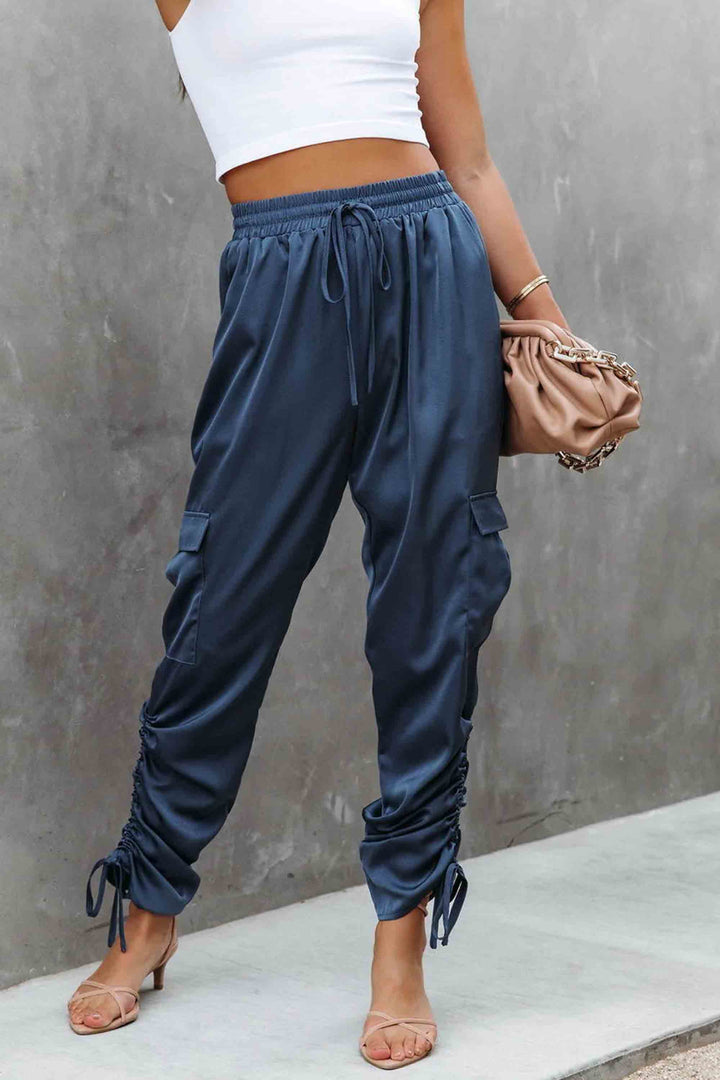 Solid Color Strappy Pocket Casual Trousers