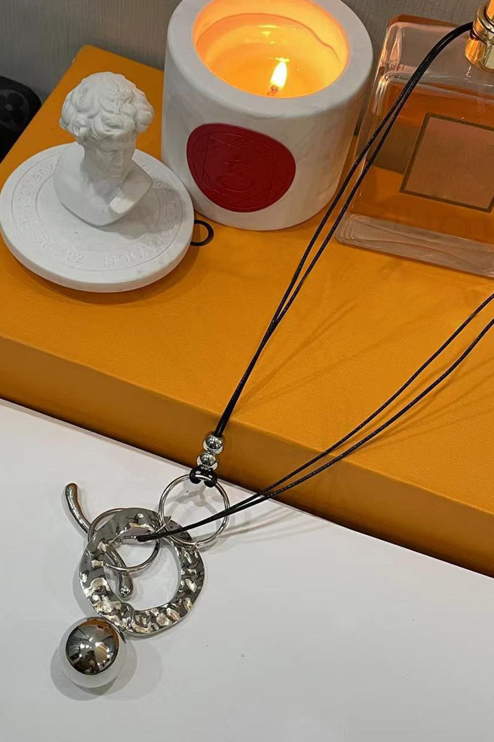 Bohemian Ring Leather Necklace