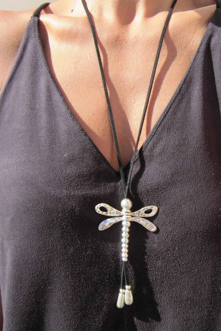 Vintage Boho Chic Dragonfly Insect Pendant Necklace
