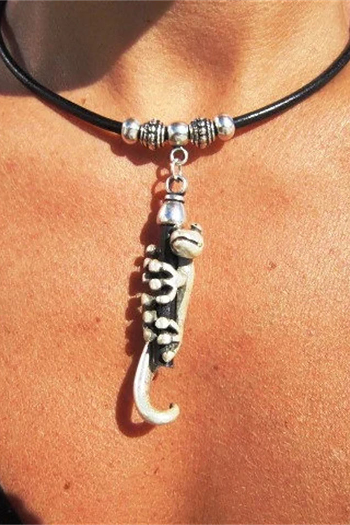 Beach Lizard Pendant Vintage Fashion Necklace